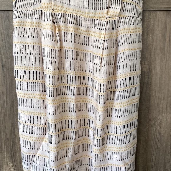 BCBGENERATION Open Back Dress Size 6 - Picture 4 of 15